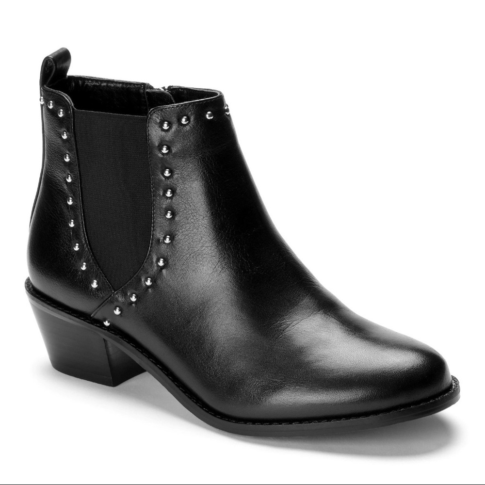 Vionic joy lexi leather ankle boots size 6.5